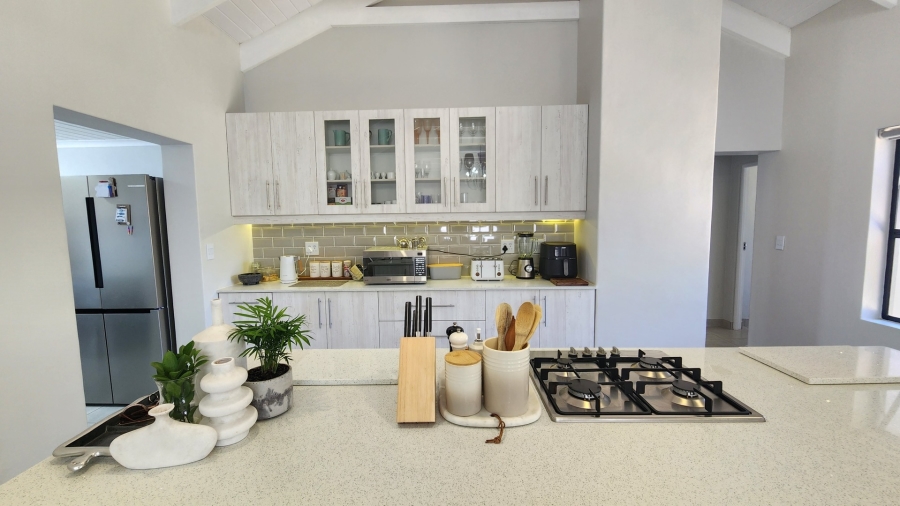 3 Bedroom Property for Sale in Country Club Western Cape